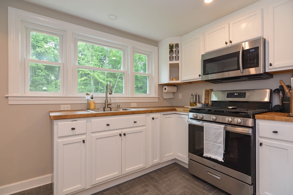 399 Shawsheen Ave