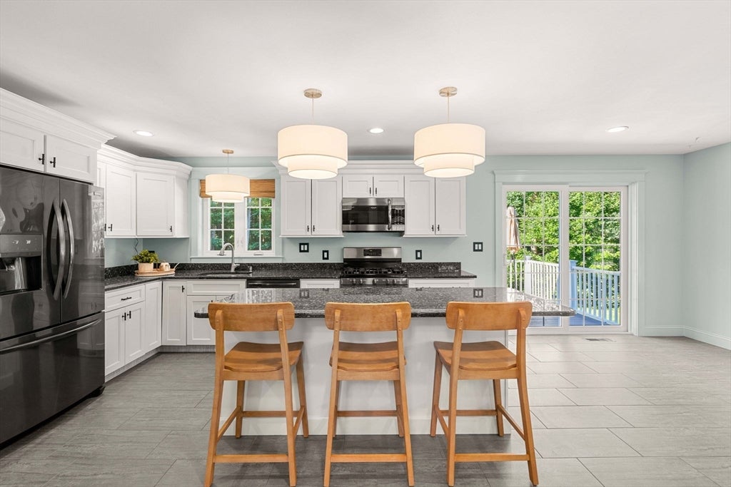 431 River St, Dunstable, MA, 431 River St, Dunstable, MA Photo #4