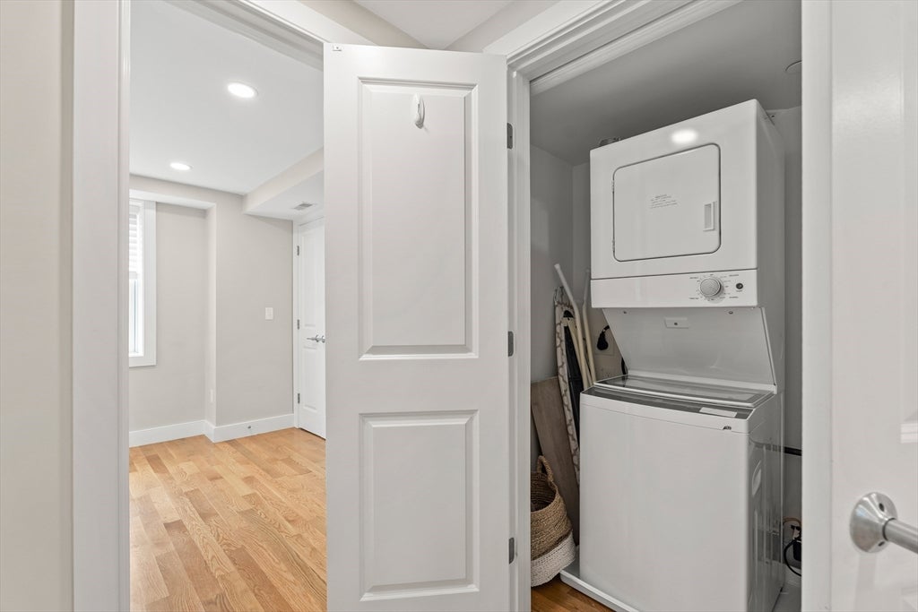 8 Hale Street #1, Rockport, MA Photo #10