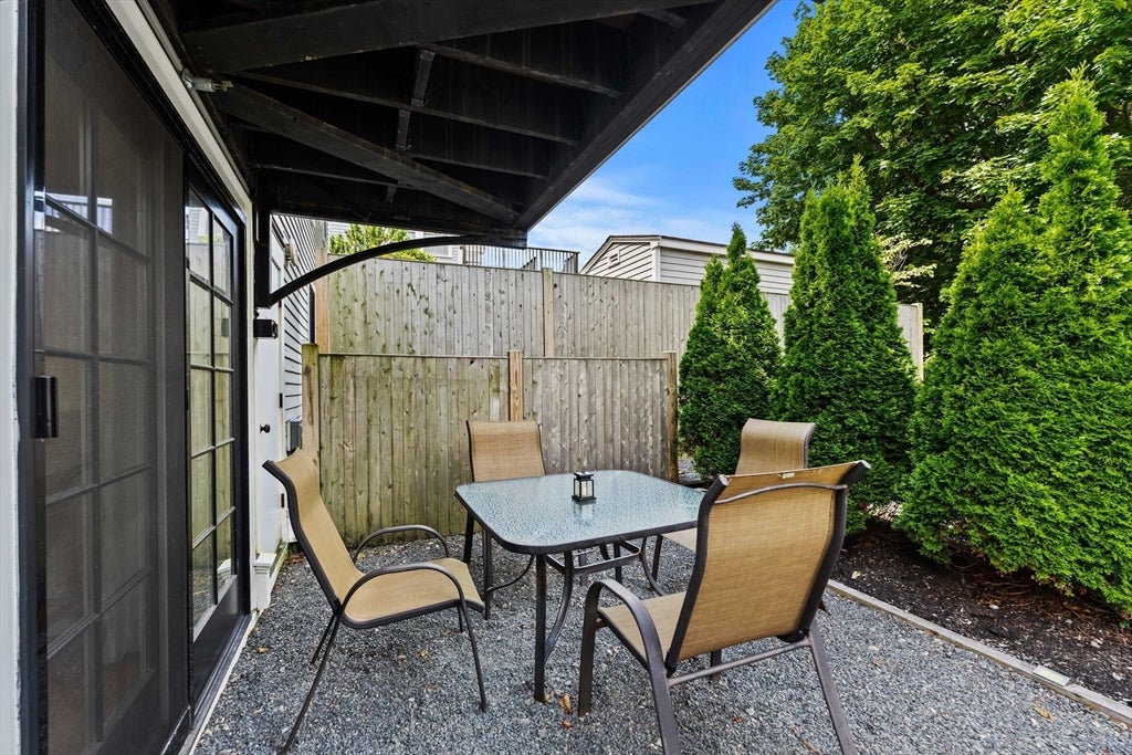 8 Hale Street #1, Rockport, MA Photo #15