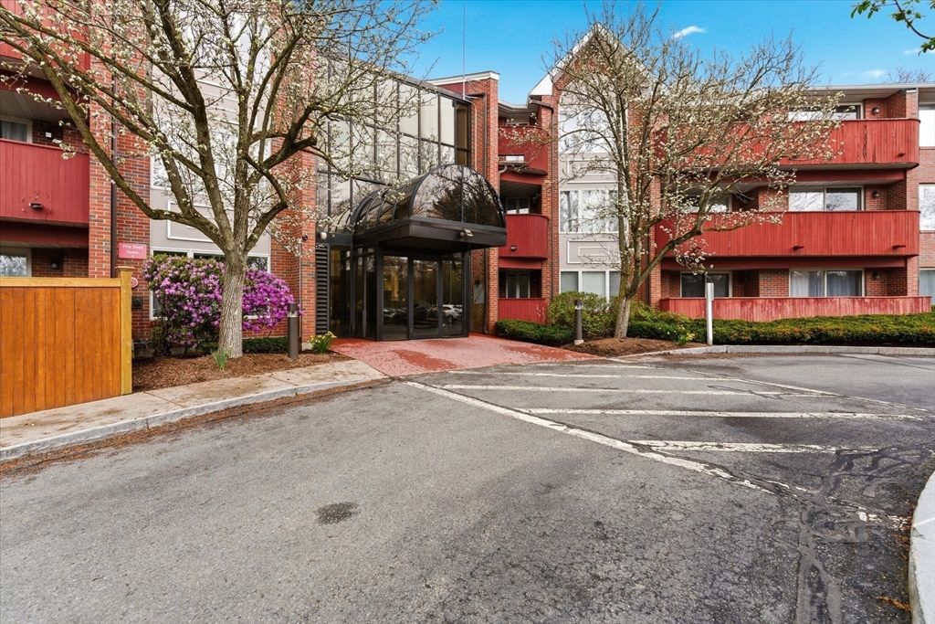 Photo of 100 Rosemary Way #231, Needham, MA 02494 (MLS # 73503322)