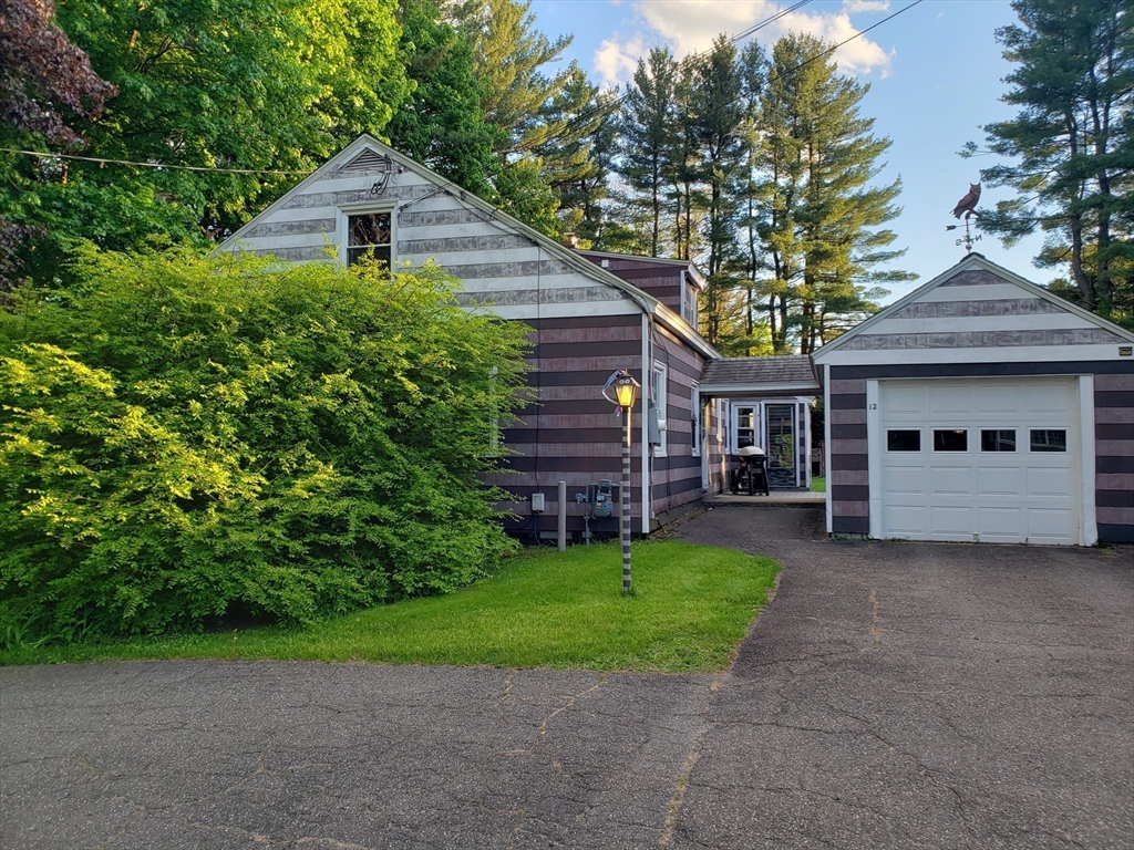 12 Greenwood Ct