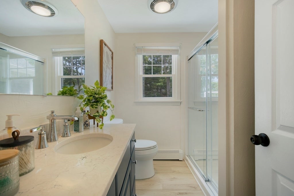 835 Old Barnstable RD, Falmouth, MA, 835 Old Barnstable RD, Falmouth, MA Photo #12