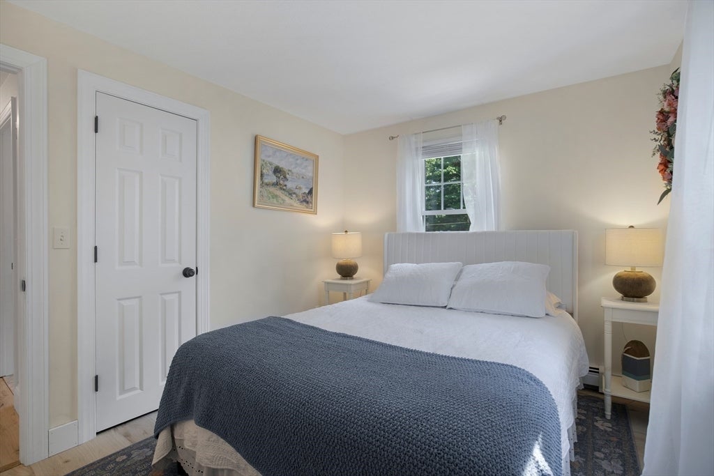 835 Old Barnstable RD, Falmouth, MA, 835 Old Barnstable RD, Falmouth, MA Photo #16
