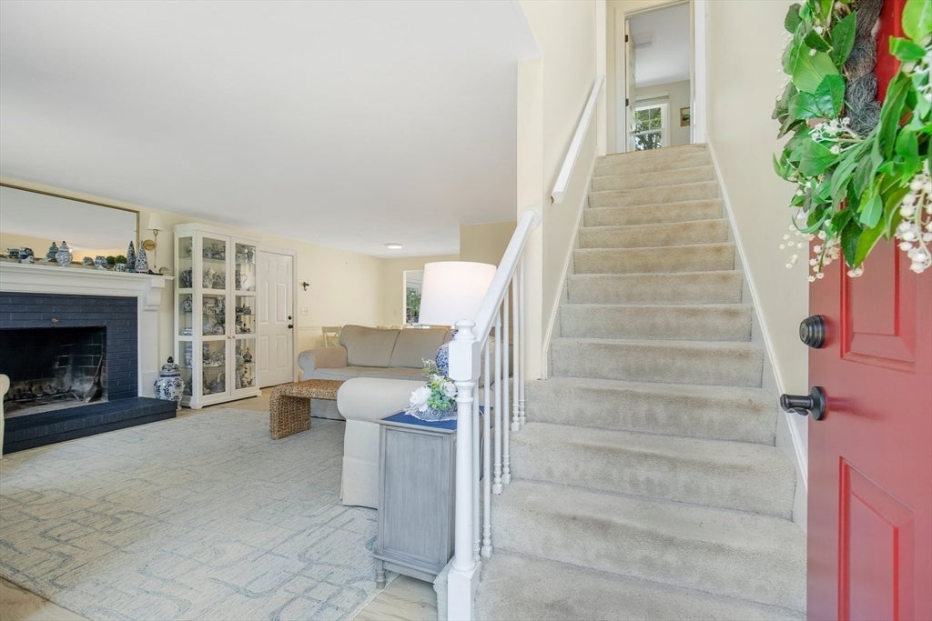 835 Old Barnstable