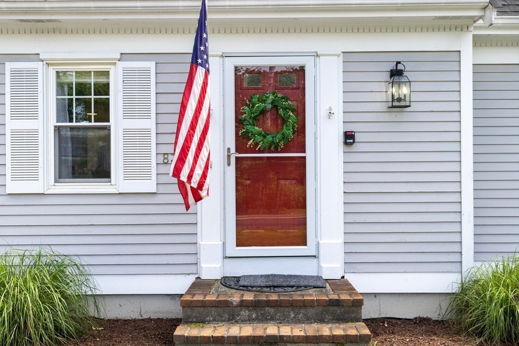 835 Old Barnstable