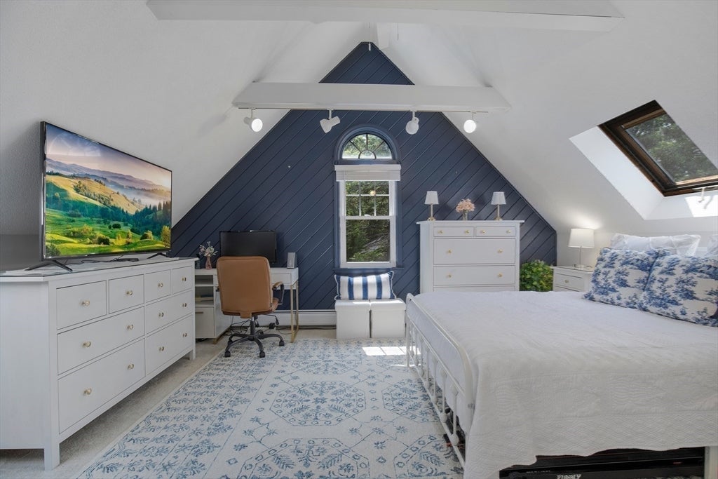 835 Old Barnstable RD, Falmouth, MA, 835 Old Barnstable RD, Falmouth, MA Photo #17