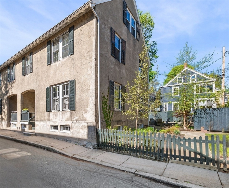 3 Orne Sq, Salem, MA Photo #34