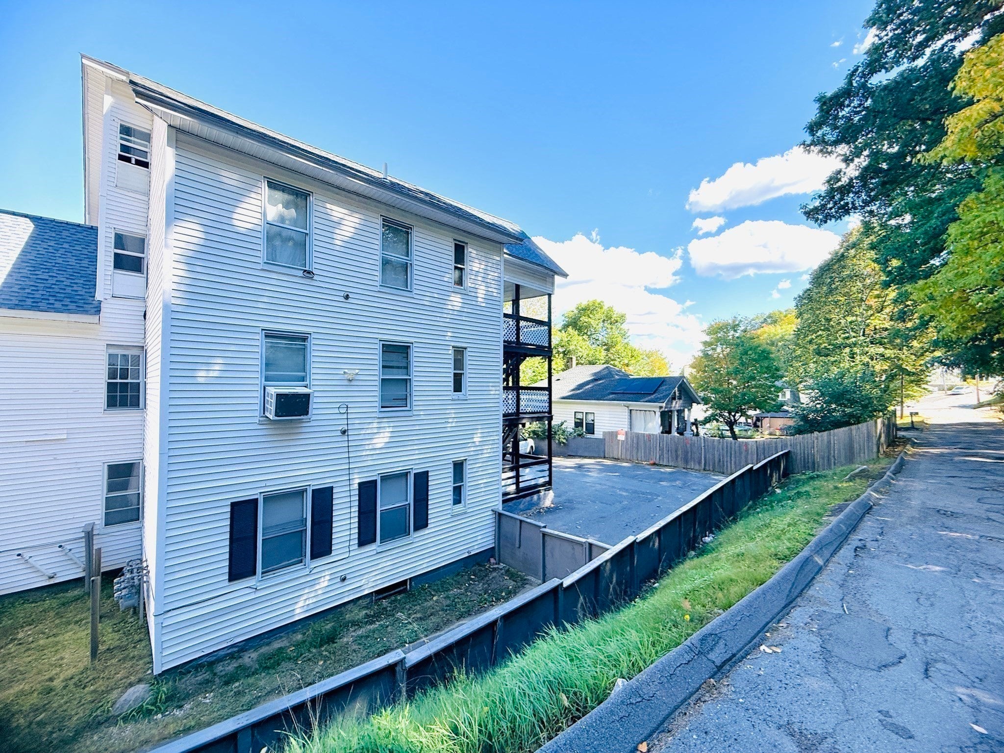 12 Foster St, Fitchburg, MA, 12 Foster St, Fitchburg, MA Photo #6