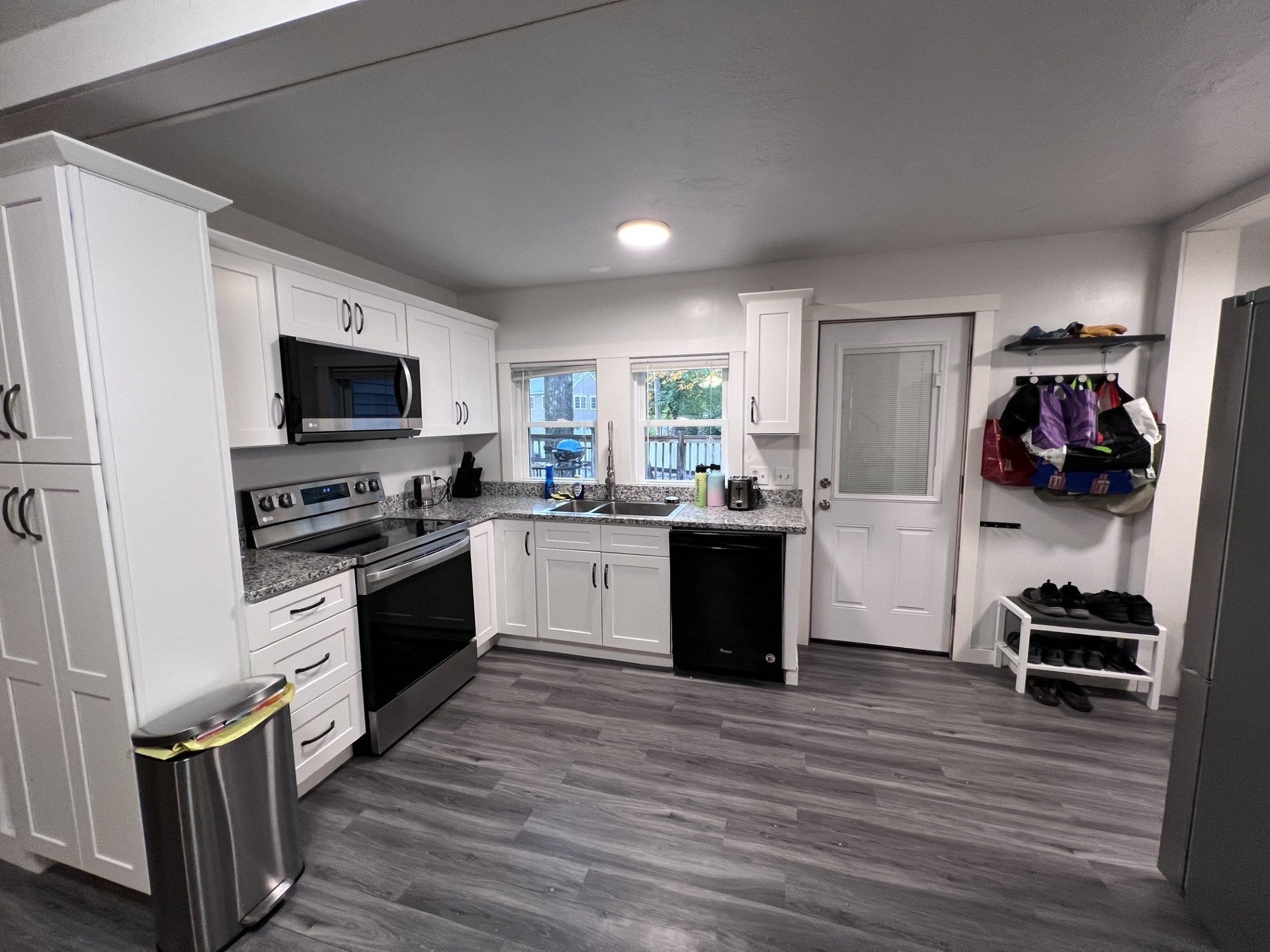 439 Townsend Harbor Rd, Lunenburg, MA Photo #4