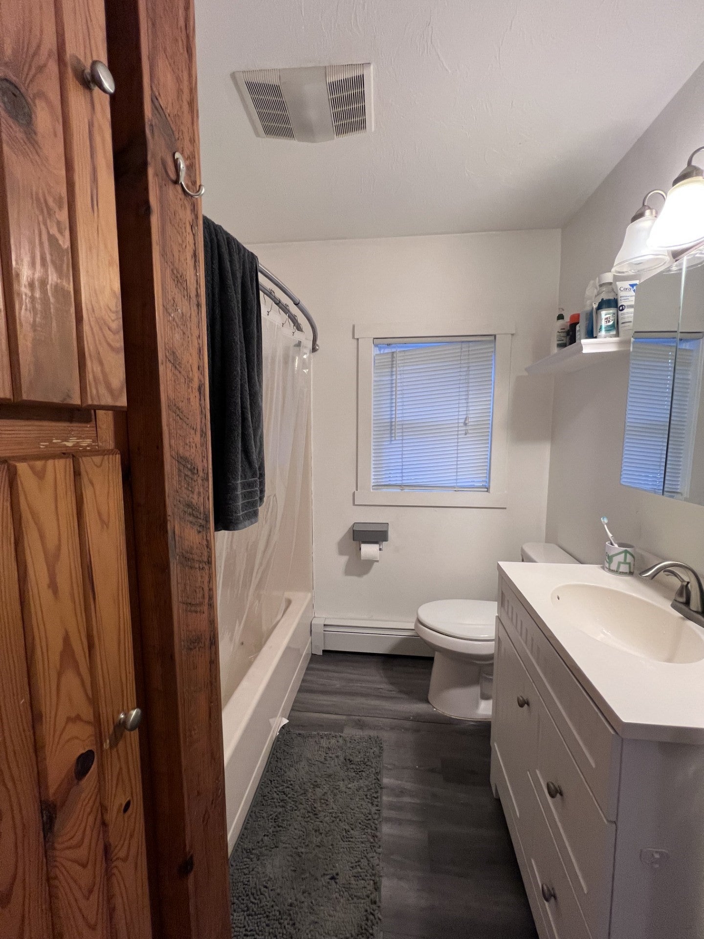 439 Townsend Harbor Rd, Lunenburg, MA Photo #13
