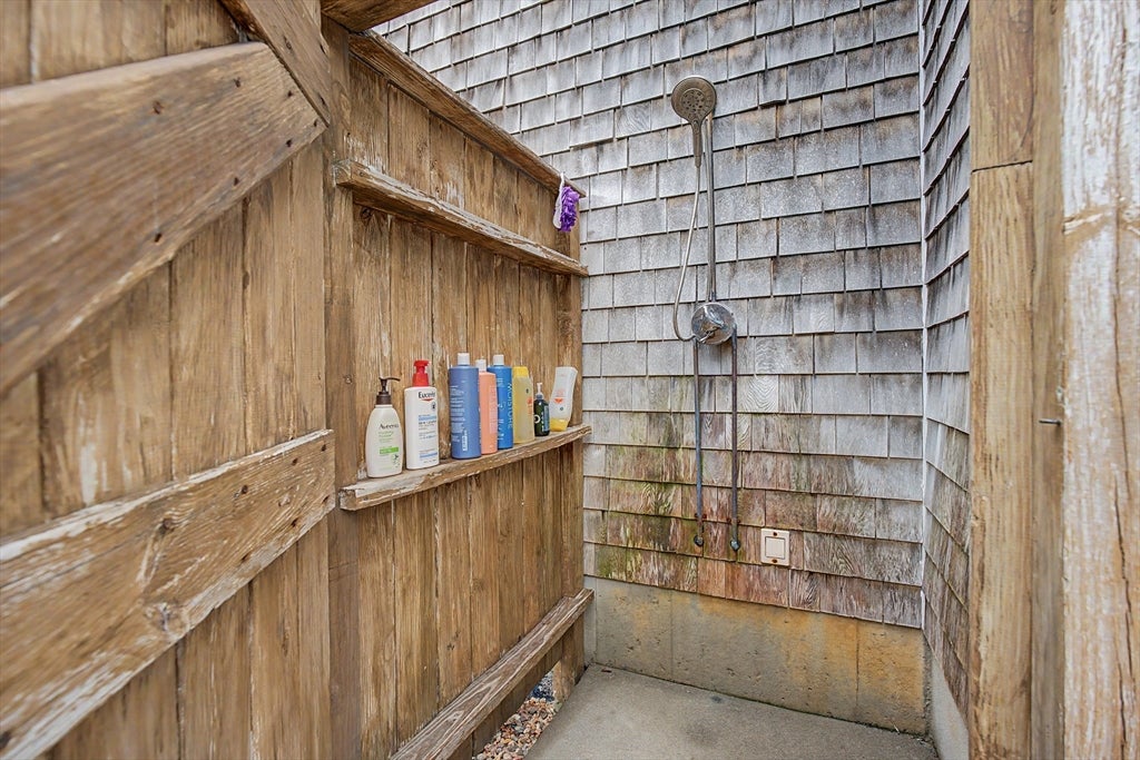 12 Gordon Ln, Yarmouth, MA Photo #38