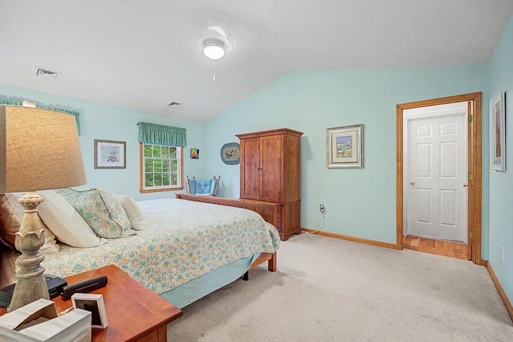 12 Gordon Ln, Yarmouth, MA Photo #14