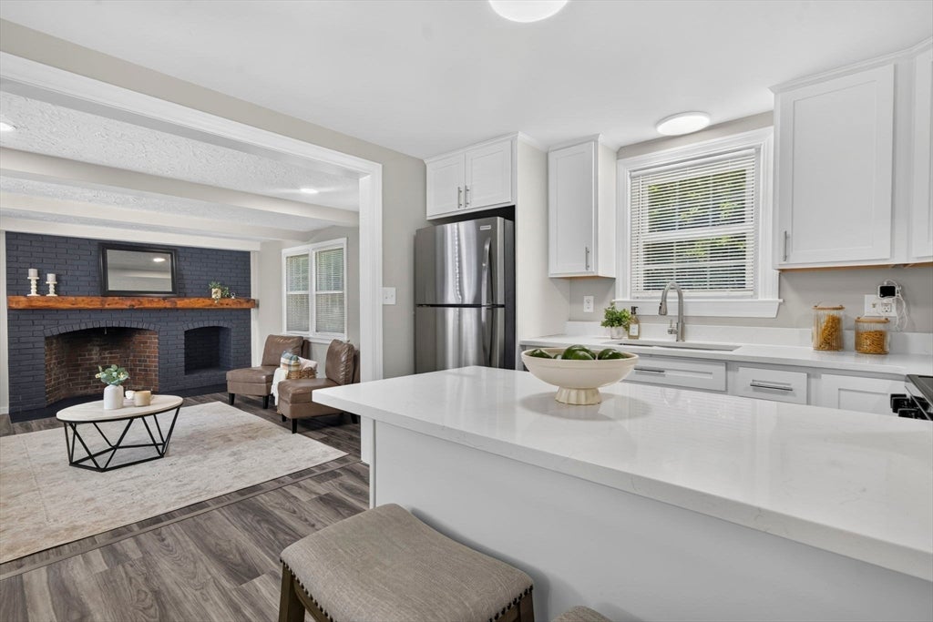 20 Vaughn Ct, Stoughton, MA, 20 Vaughn Ct, Stoughton, MA Photo #5