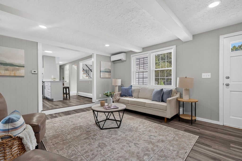 20 Vaughn Ct, Stoughton, MA, 20 Vaughn Ct, Stoughton, MA Photo #8
