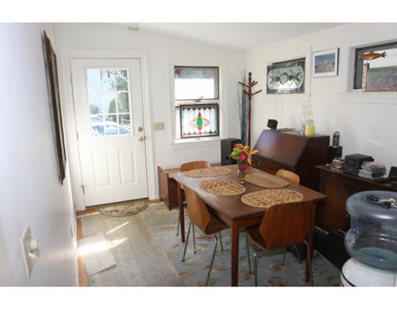 136 Hillside Ave