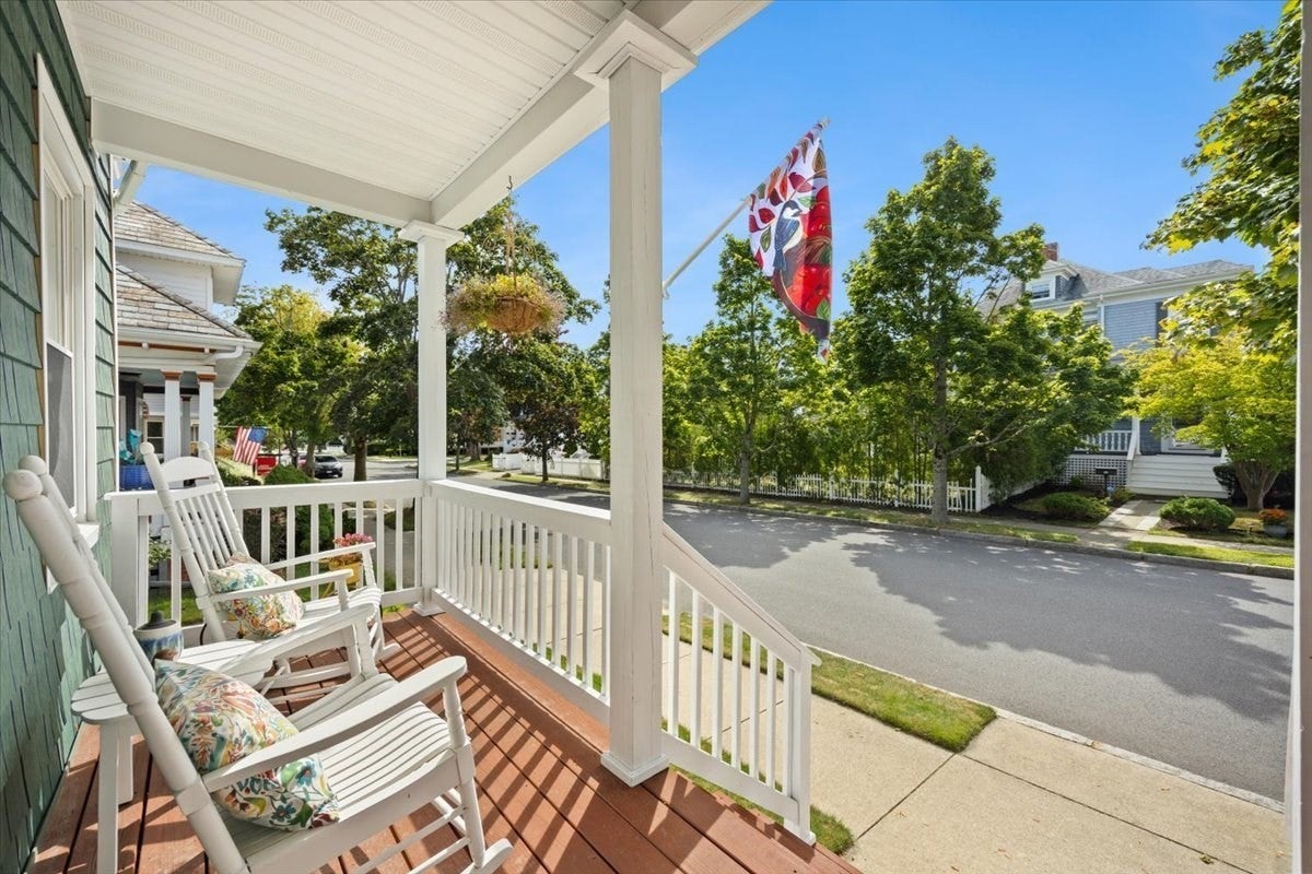 287 Wood St, New Bedford, MA, 287 Wood St, New Bedford, MA Photo #6