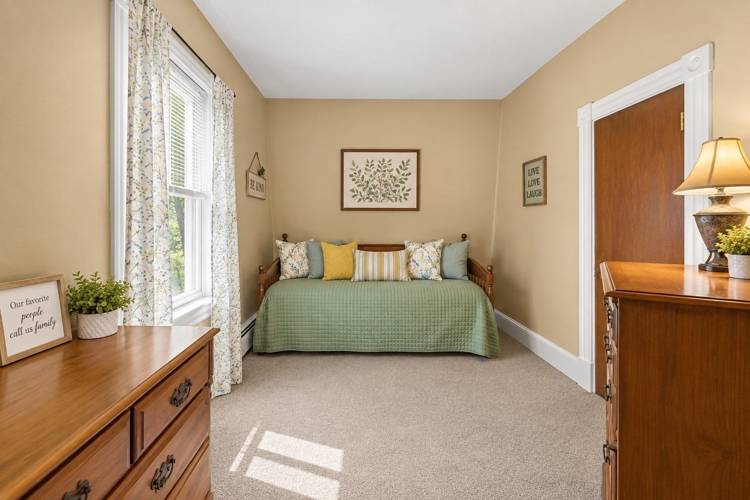 287 Wood St, New Bedford, MA, 287 Wood St, New Bedford, MA Photo #31