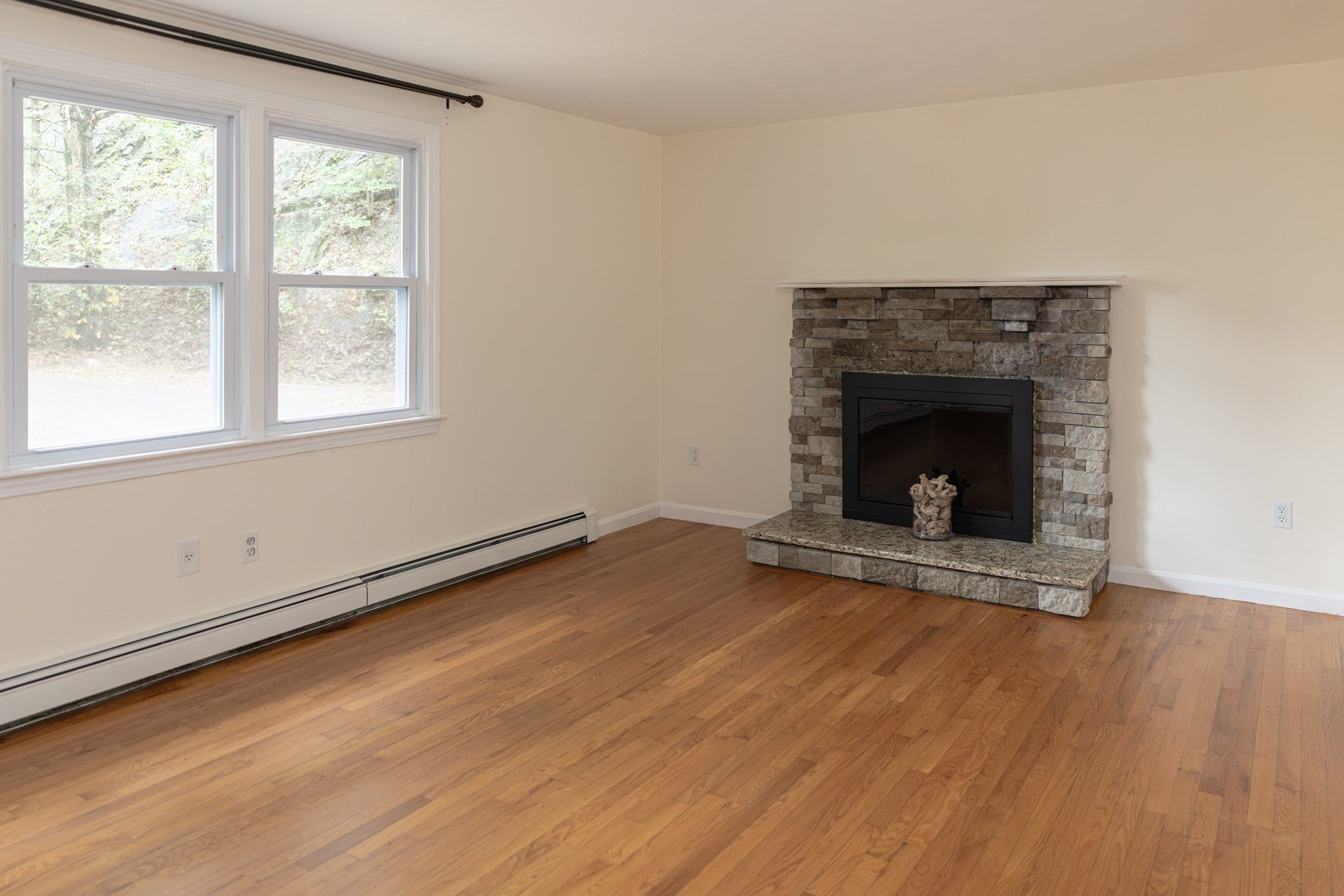 7 Ledgeville Ave #A, Foxboro, MA, 7 Ledgeville Ave #A, Foxboro, MA Photo #6