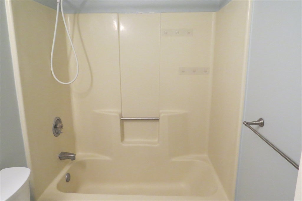 14 Hartshorn Pl #14, Walpole, MA, 14 Hartshorn Pl #14, Walpole, MA Photo #15