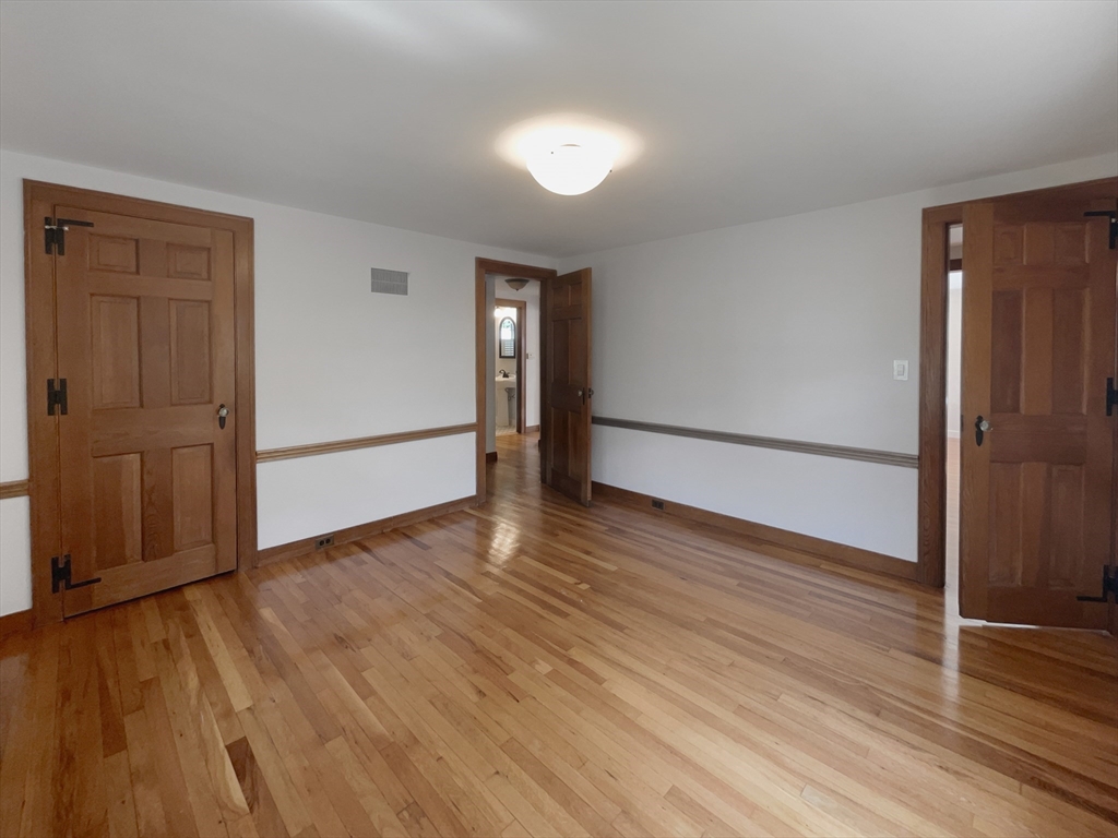 337 Edgell Rd