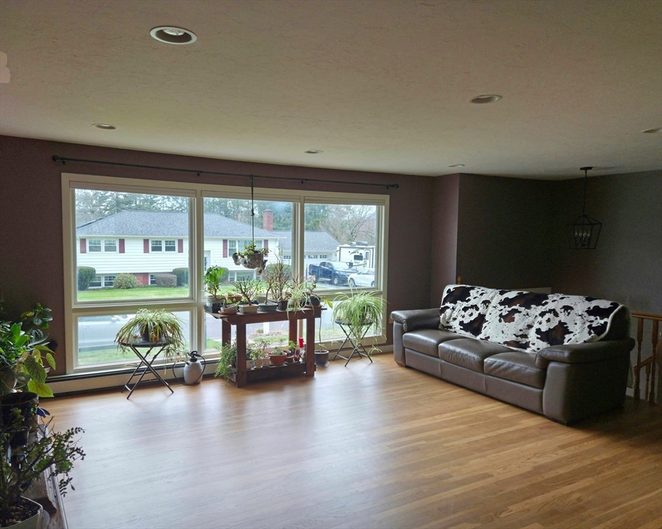 12 Vincent Rd