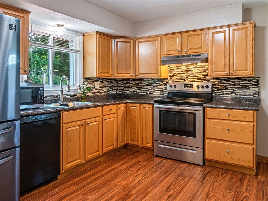 39 Barbara Ave, Auburn, MA, 39 Barbara Ave, Auburn, MA Photo #9