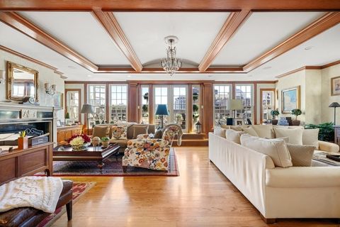 95 Beacon St PH Boston MA 02108