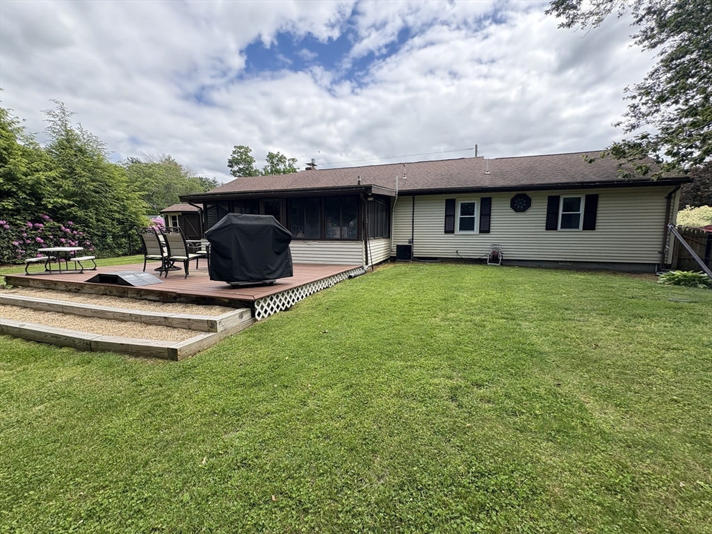 34 Pinecrest Rd