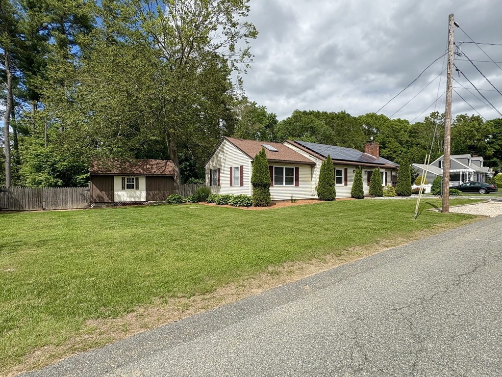 34 Pinecrest Rd