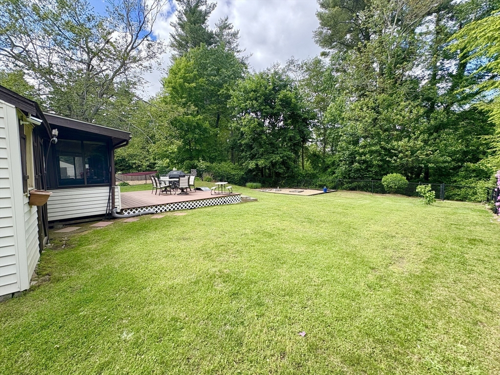 34 Pinecrest Rd