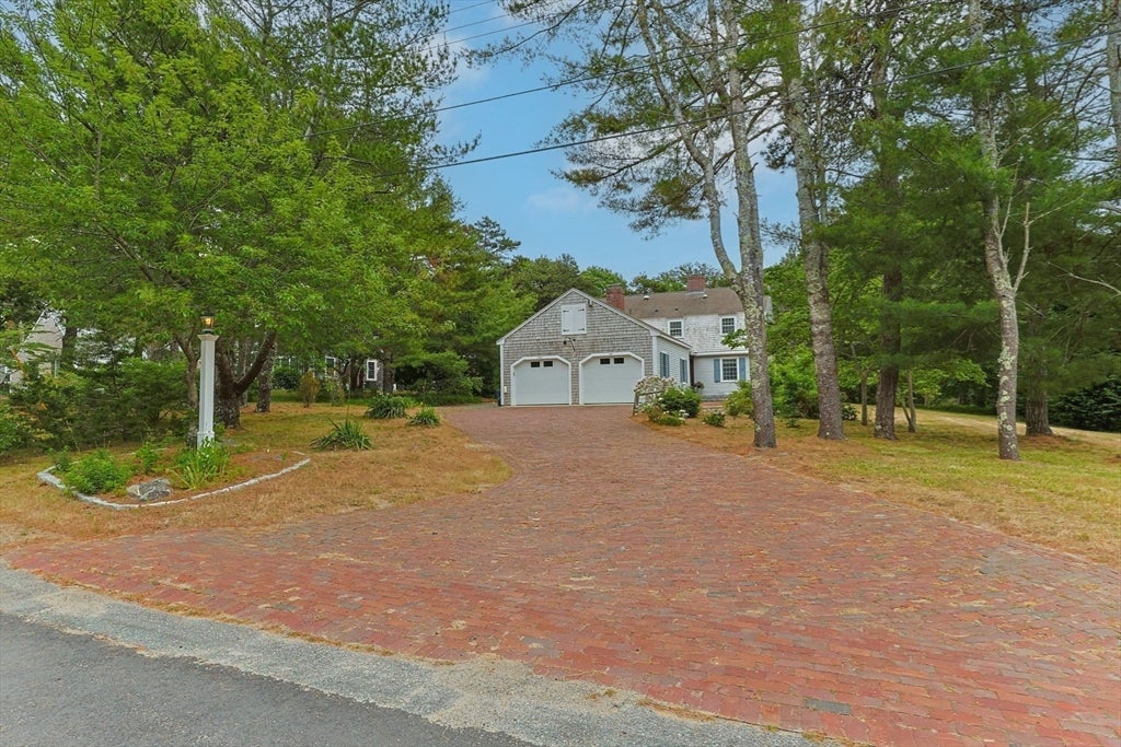 41 Farm Ln