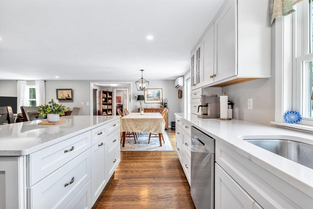 770 County Rd, Bourne, MA Photo #13