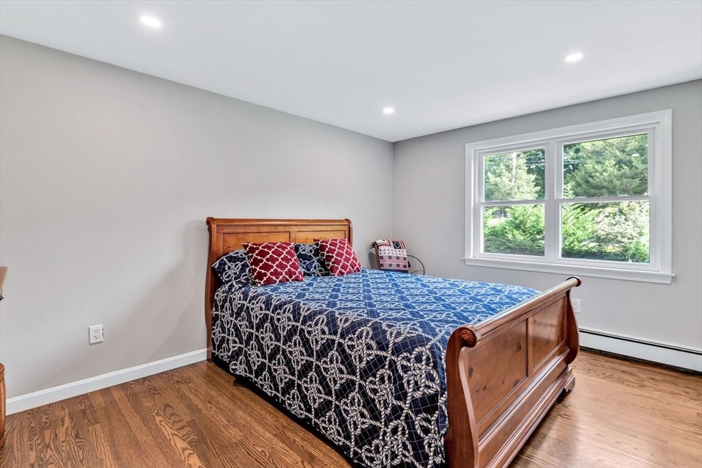 770 County Rd, Bourne, MA Photo #15