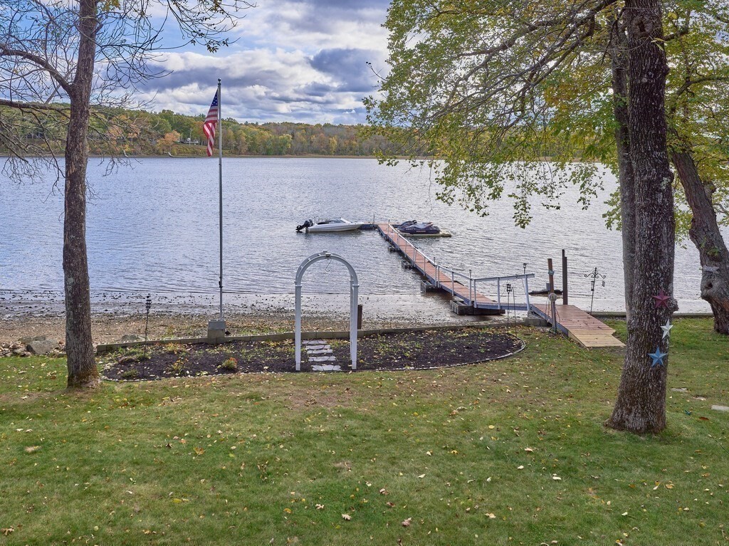 108 Pleasant Valley Rd