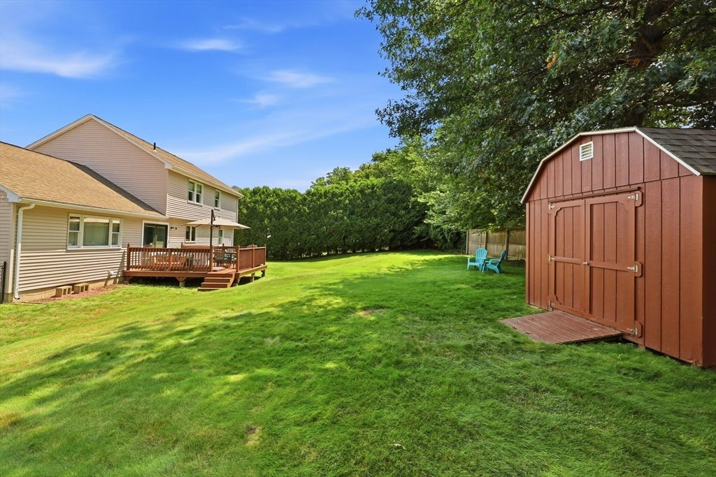 16 Lessard CIR, East Longmeadow, MA, 16 Lessard CIR, East Longmeadow, MA Photo #2