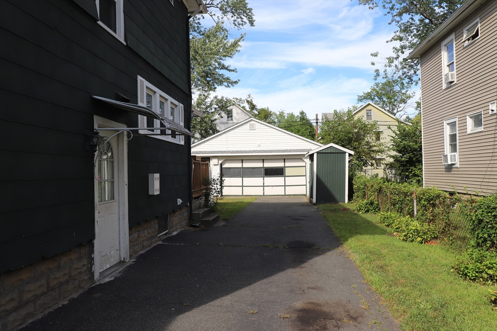 129 Mooreland St.