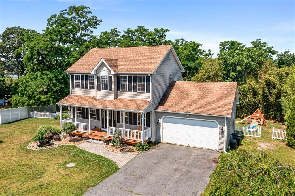 15 Dolphin Cir
