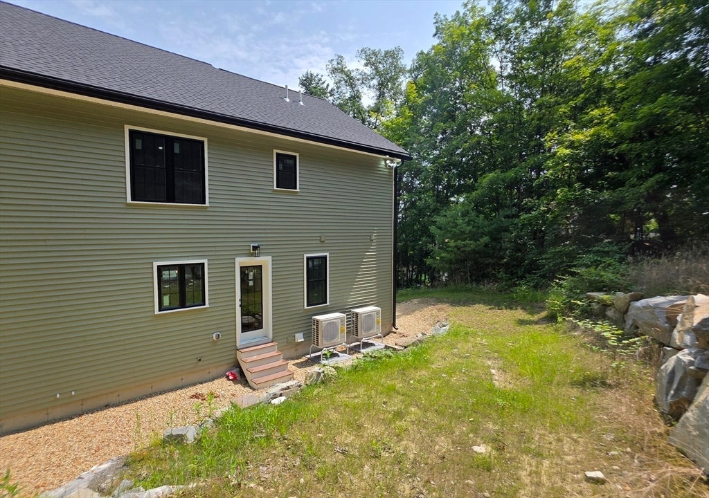 73 Summit ST #73, Orange, MA Photo #6