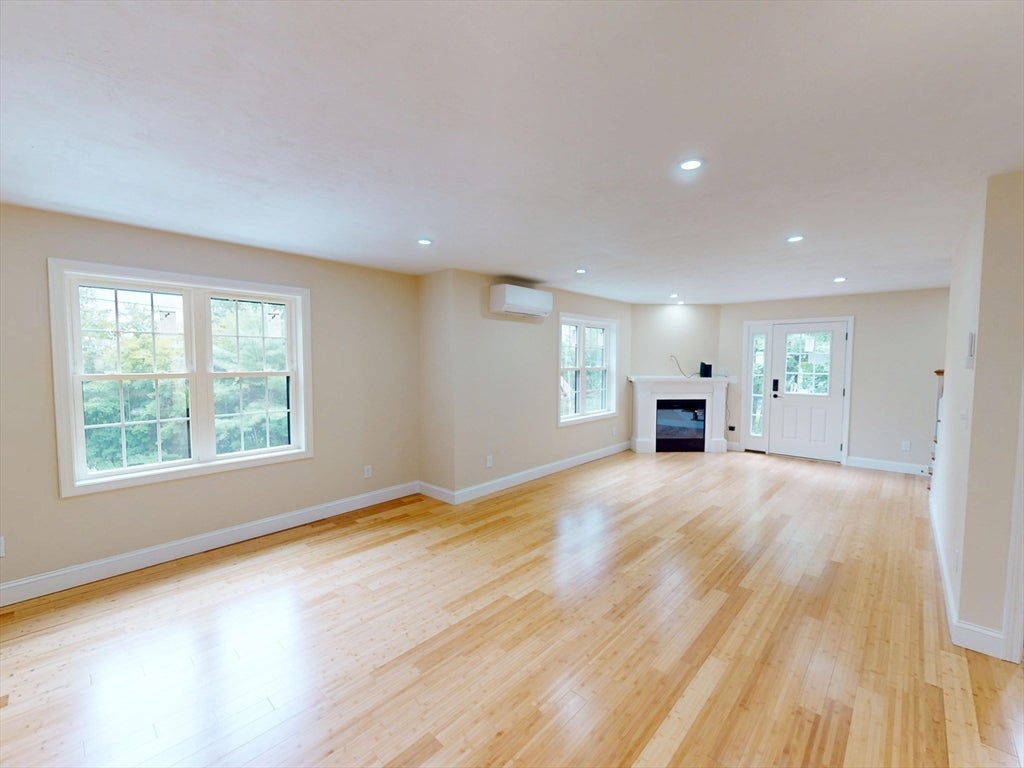 73 Summit ST #73, Orange, MA Photo #20