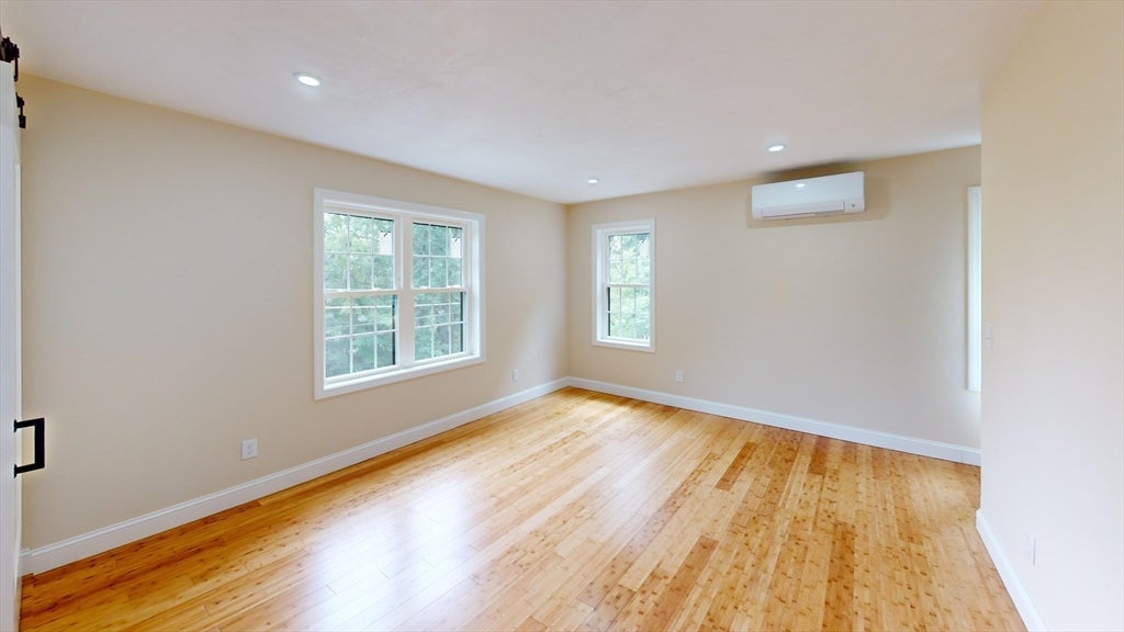 73 Summit ST #73, Orange, MA Photo #37