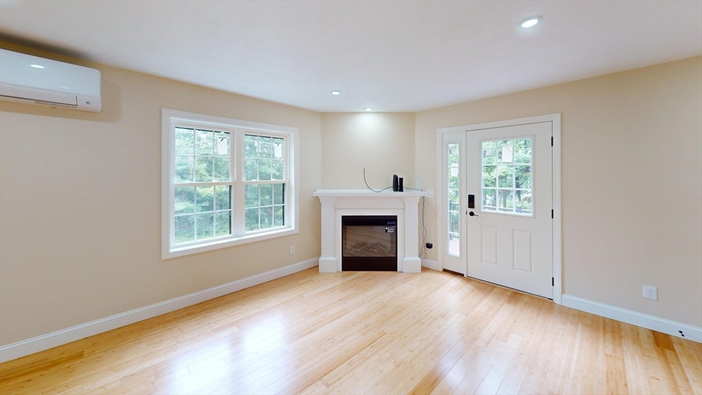 73 Summit ST #73, Orange, MA Photo #19