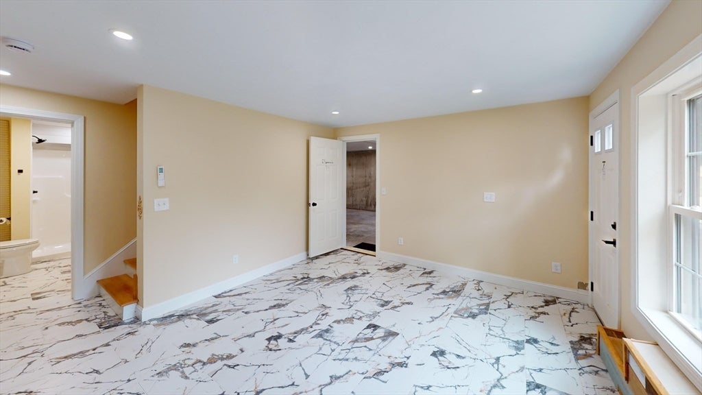73 Summit ST #73, Orange, MA Photo #10