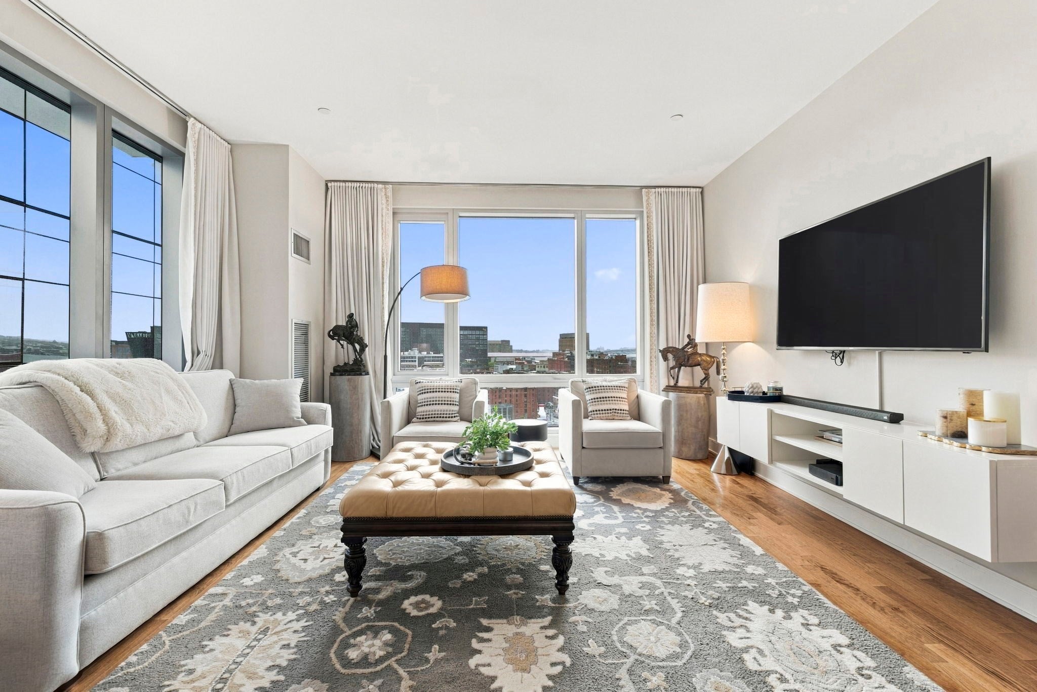 Photo of 500 Atlantic Ave, Boston, MA