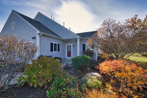 8 Village Way 8 Westport MA 02790