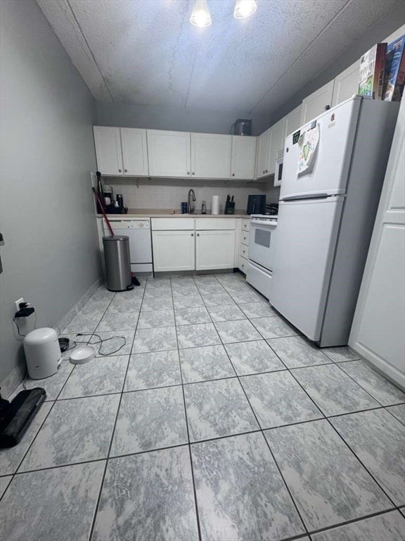 Photo of 32 Whites Ave, Watertown, MA