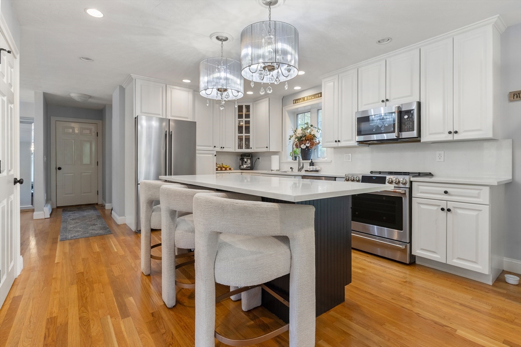 86 Shallow Pond Lane