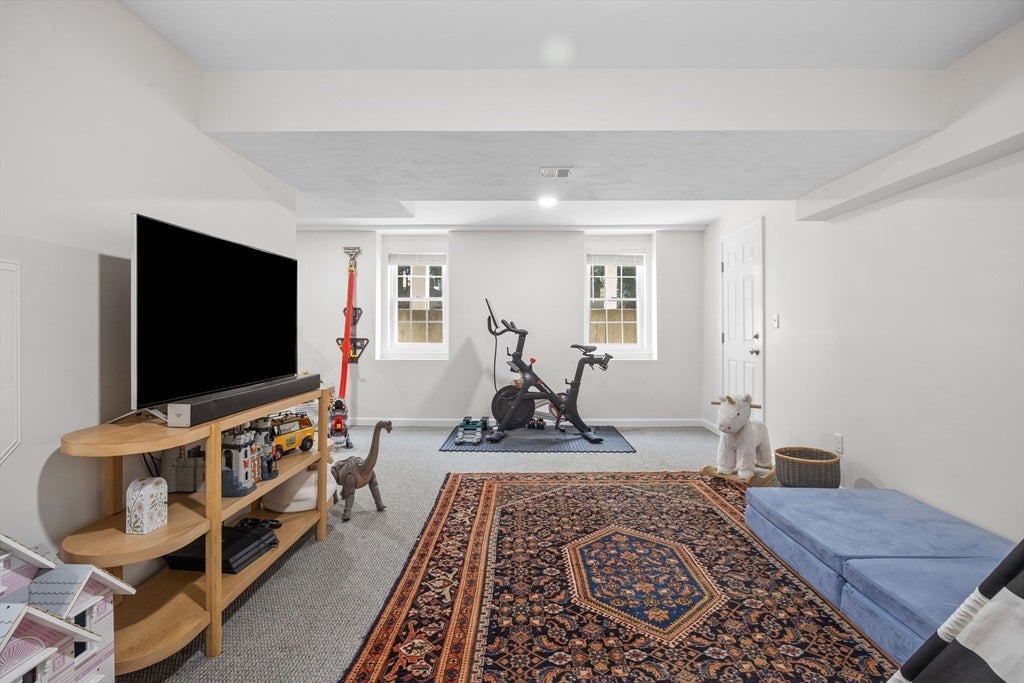 35 Okala Rd, Weymouth, MA Photo #25