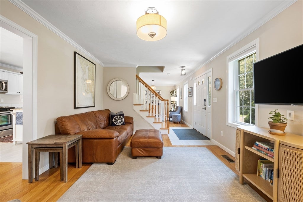 35 Okala Rd, Weymouth, MA Photo #5