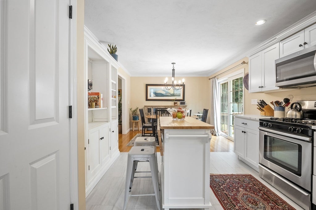35 Okala Rd, Weymouth, MA Photo #7